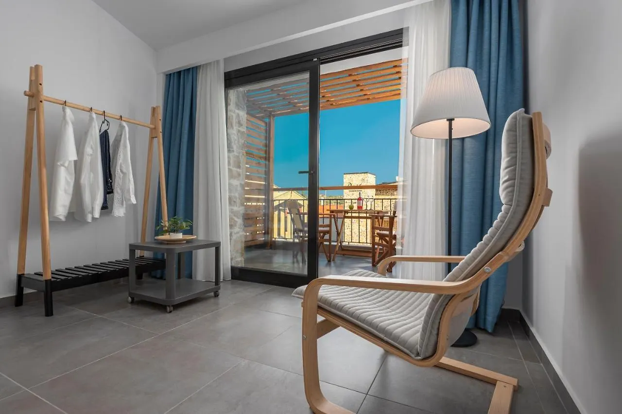 Hotel de apartamente Dandelion Suites Nikiti